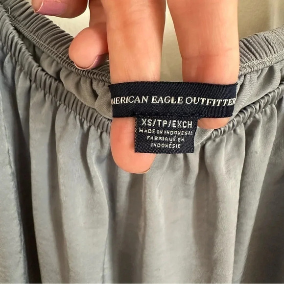 American Eagle Women's Gray/Blue Flutter Short Sleeve Top Size XS GUC - Picture 4 of 7